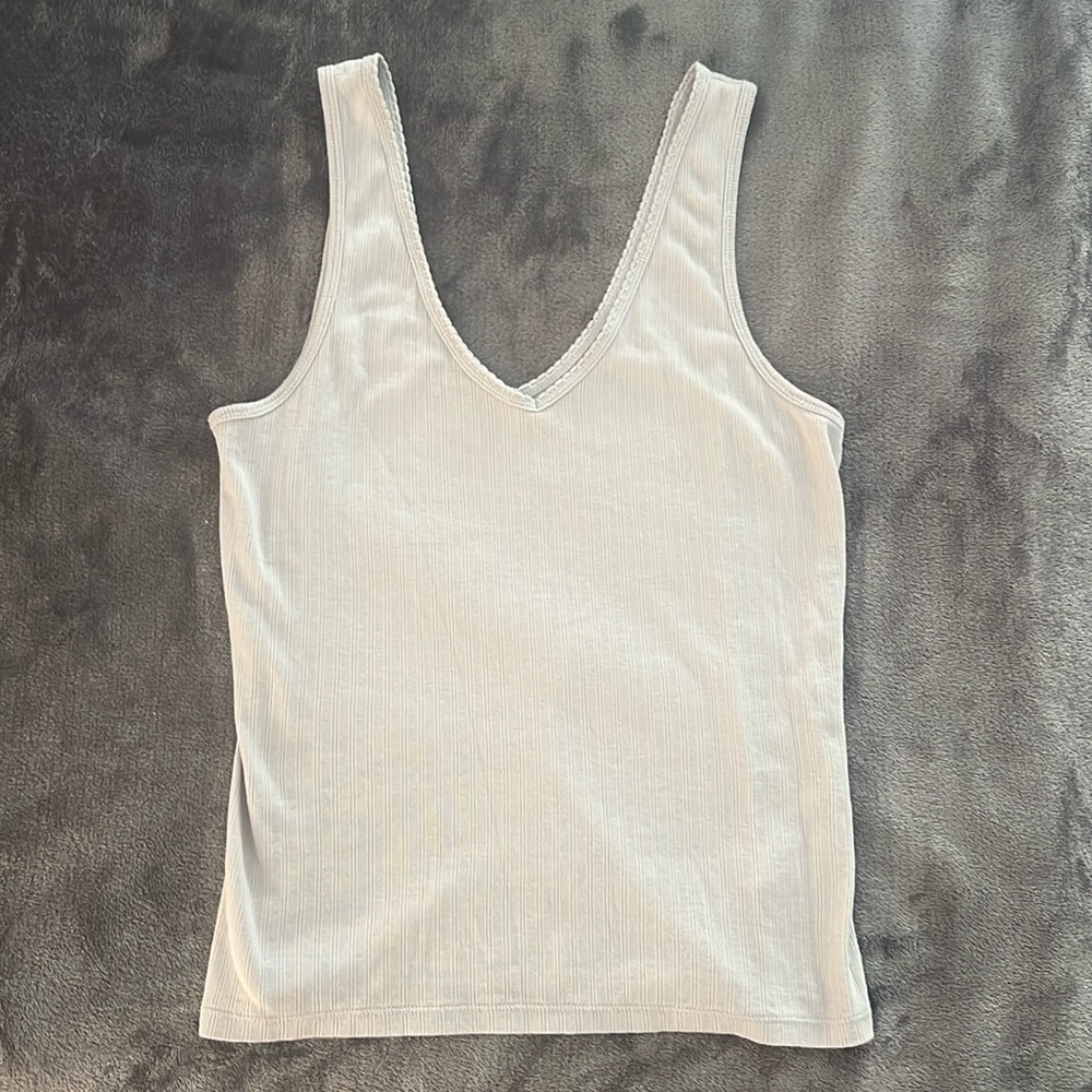 The Stretch-Rib V-Neck Tank - Picture 2 of 3